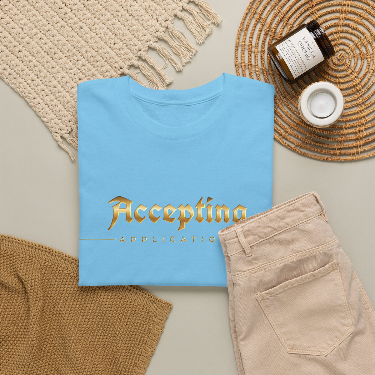 Accepting Applications Tee