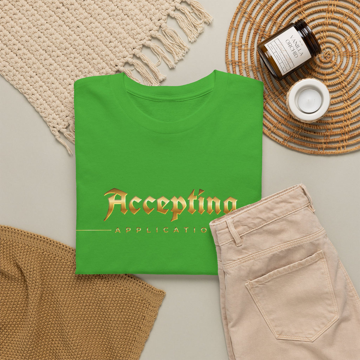 Accepting Applications Tee